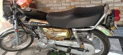 Honda 125 Golden Edition