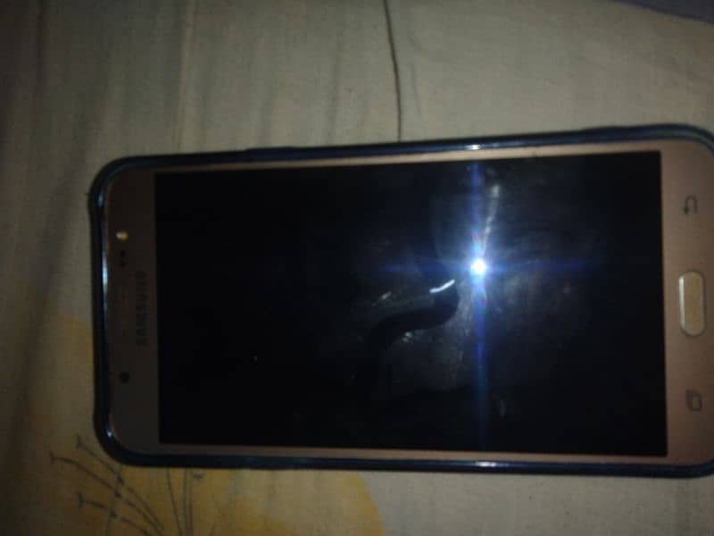 Samsung galaxy j7 2