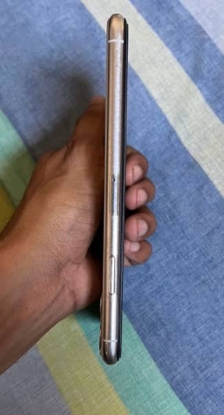 iphone 11 pro max face id failed 64 gb non pta 4