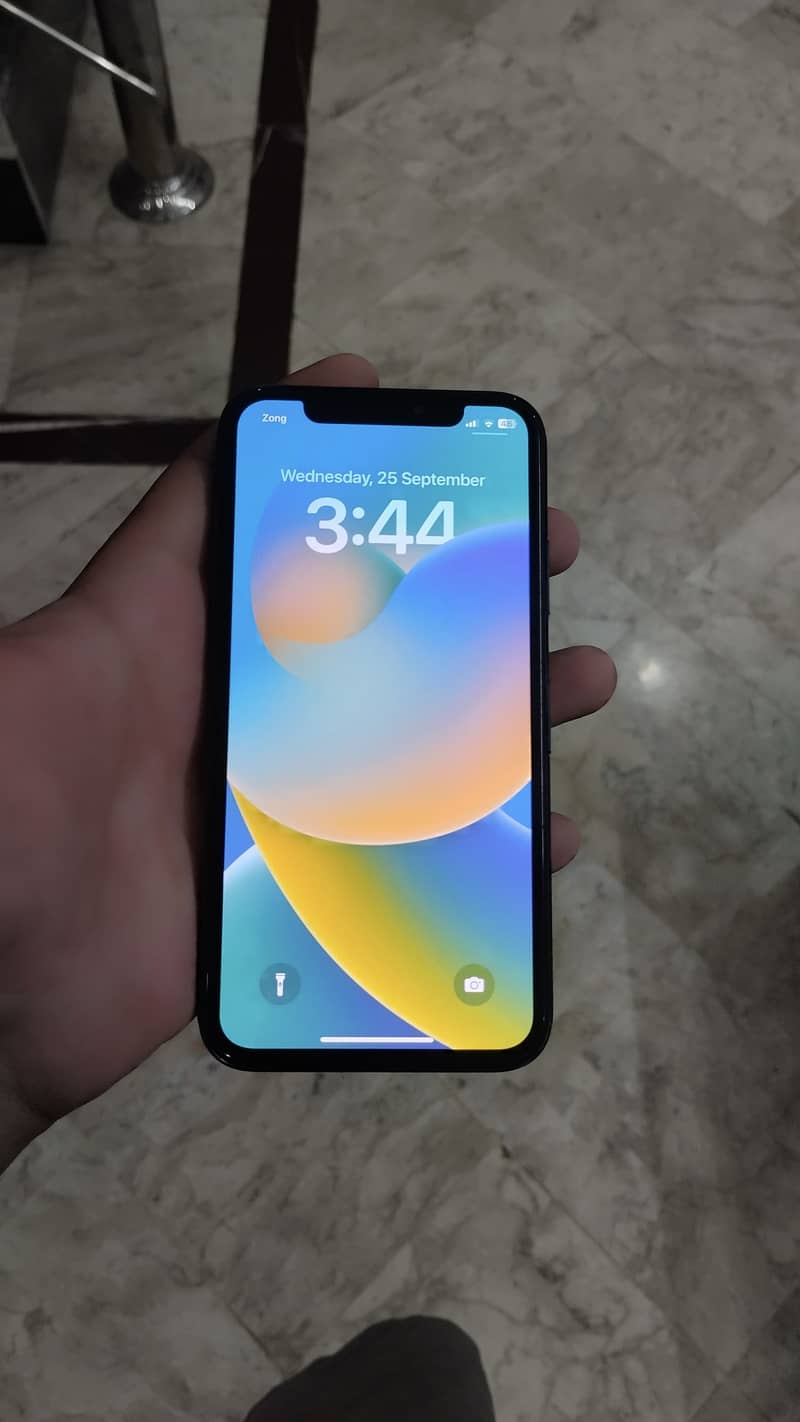 Apple iphone x pta approved 64gb 1