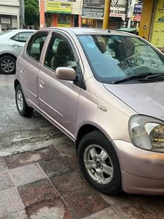 Toyota Vitz 2000