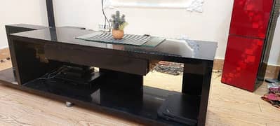 lcd table black shine. . .