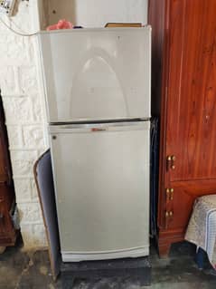 Dawlance Medium Size Refrigerator