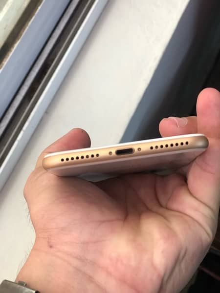 iPhone 8plus Golden colour JV 3