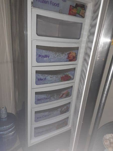 very good condition dawlance large freezer at reasonable price 4