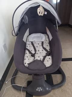 Mastela 3 in 1, baby electric swing. 100% new unsued