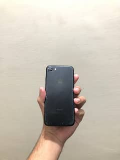 i phone 7 PTA 128 GB