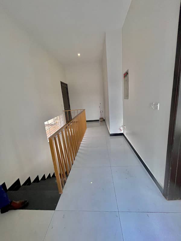 1 Kanal House Upper Portion For Rent in Phase 6 DHA Lahore (Original Pictures 10