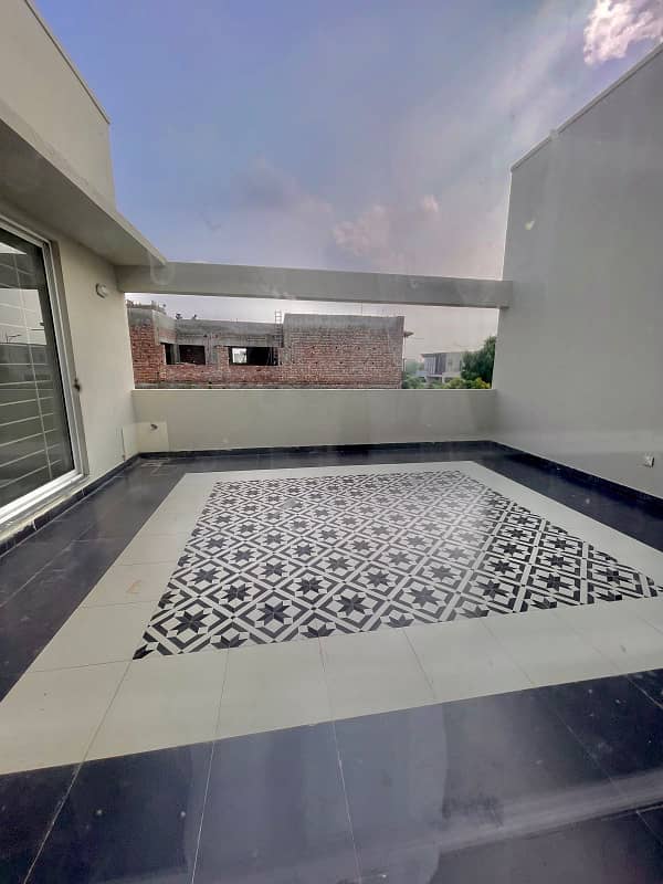 1 Kanal House Upper Portion For Rent in Phase 6 DHA Lahore (Original Pictures 13