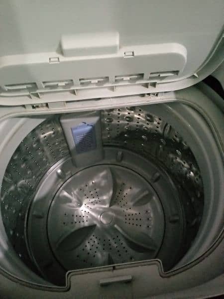 automatic washing machine 5 months used 1