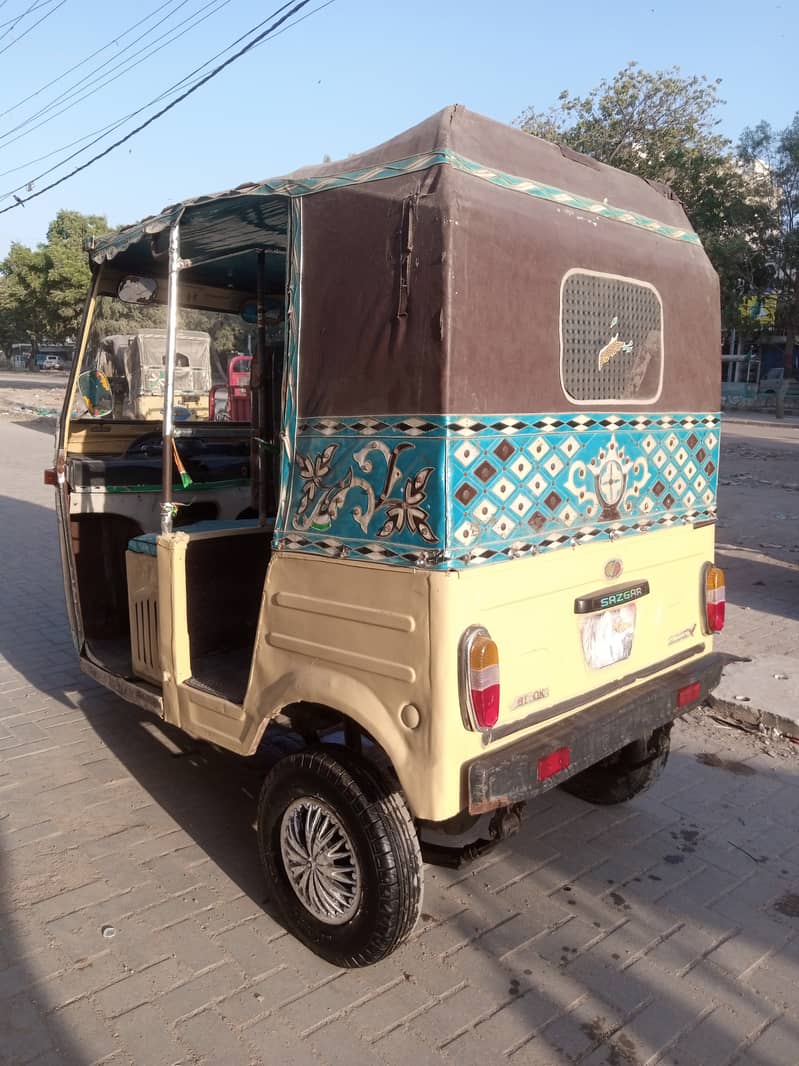 SazGar 2017,Disc-Brake,Gas-LPG-PetRoL Rickshaw,Engine FuLL OK 100% 8