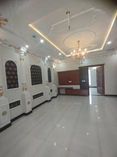 12 Maral Beautiful House For Rent Near All Facilities 0