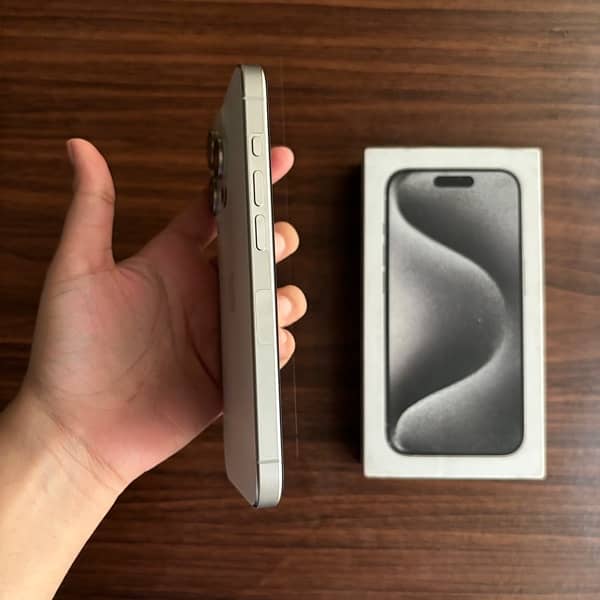 iPhone 15 pro with box 128gb factory unlocked titanium Faisalabad 2