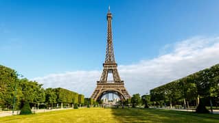 5 Marla 2 Sides Open Corner Possession Utilities Facing Eiffel Tower Commercial Plot at Builder Location Is For Sale in Quaid Block Bahria Town Lahore