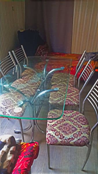 Dinning Table for sale with  6 chairs 1