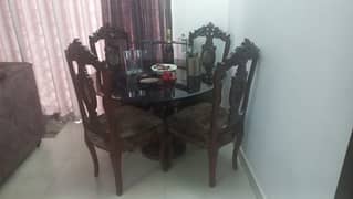 Chinioti Dinning table with 4 chairs