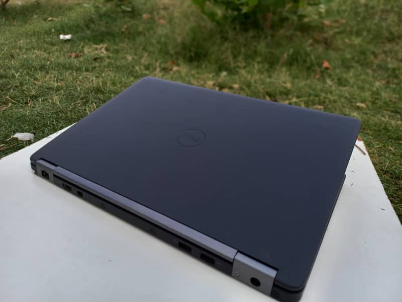 dell 7470 core i7 6th gen ultraslim laptop good conditn 13