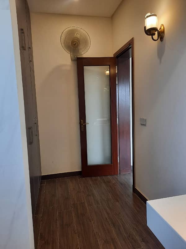 1 Kanal House Upper Portion For Rent in Phase 7 Near Golf Club Resort (Original Pictures) 20