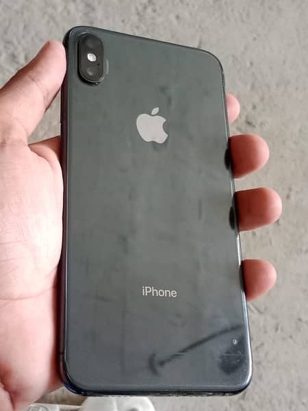 iPhone XS Max 5