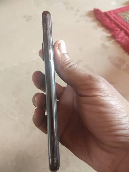 IPhone X non PTA  64 2