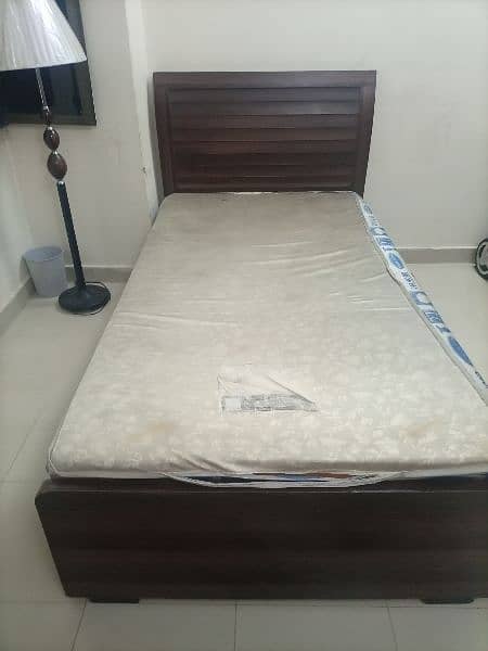 bed single 0