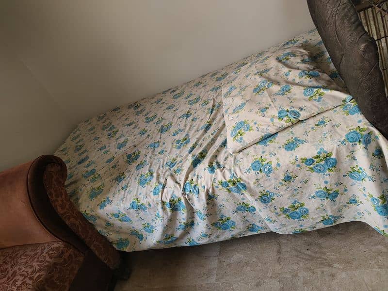 Wooden Single Bed for Sale 3