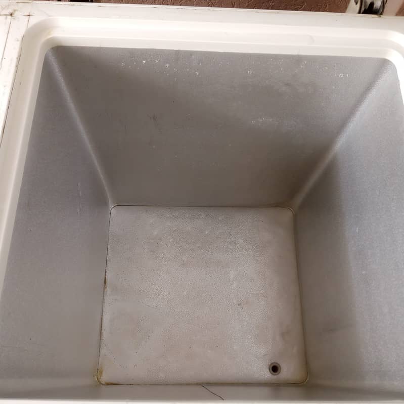 Waves freezer (used) 3