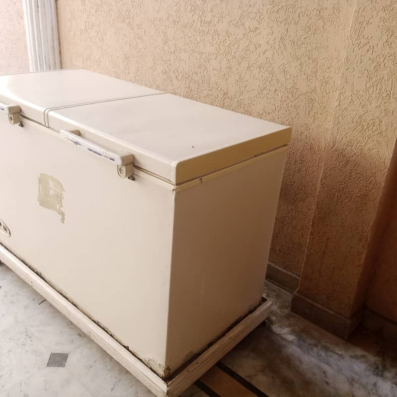 Waves freezer (used) 5