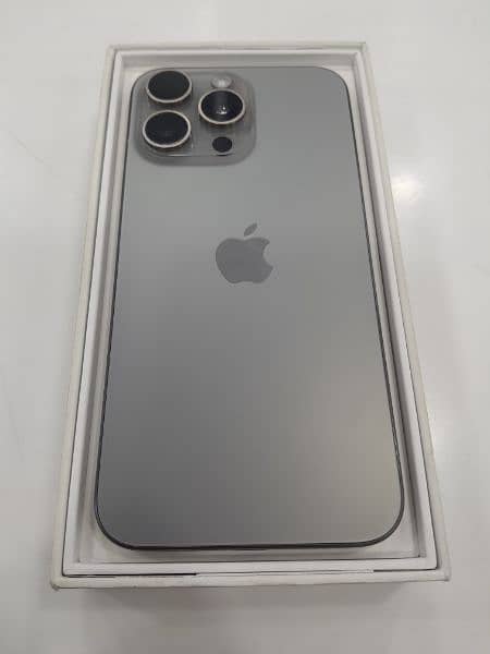 iphone 15 pro max 0