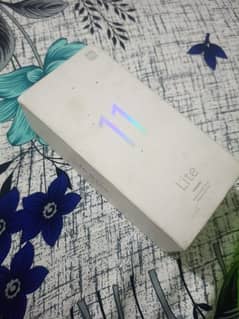 Mi 11 Lite(6+2/128) Full Box Back Crack