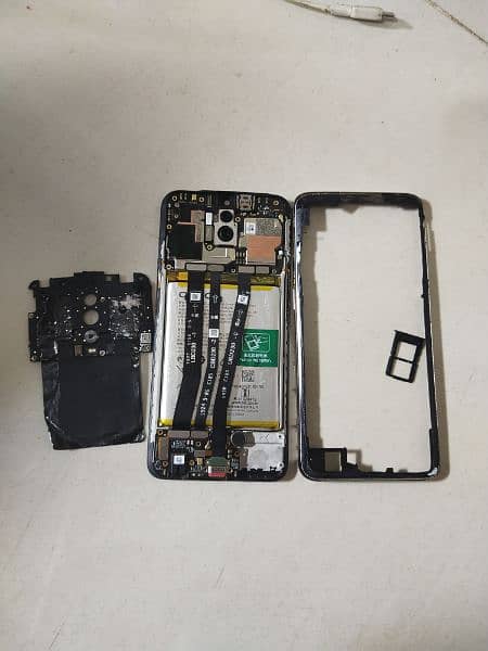 Oppo reno z  board 8/256 0