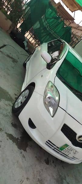 Toyota Vitz 2005 3