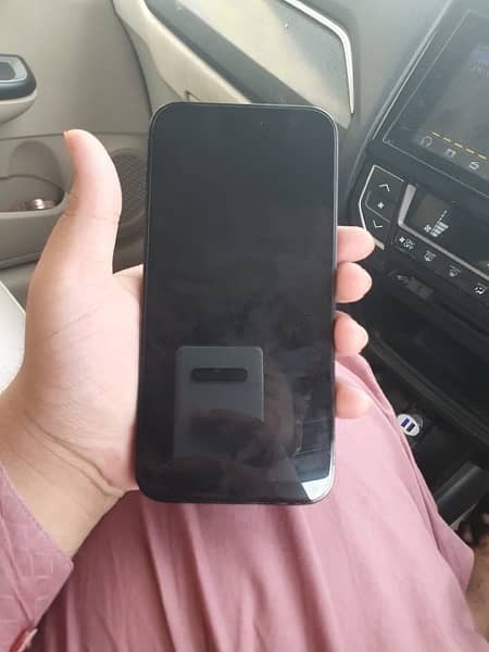 iPhone 14 Pro Max hay LLA model hay better health 97 hay with box 4