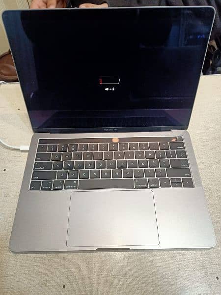 16/1 tb Apple MacBook Pro air i5i7 i9 M1 M2 0