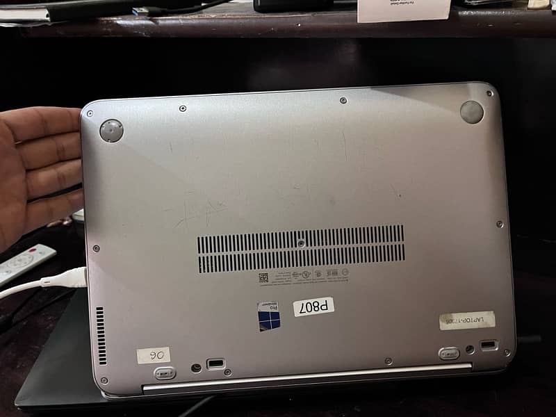 ELITEBOOK FOLIO 1040  i5-6Gen 8/256 4