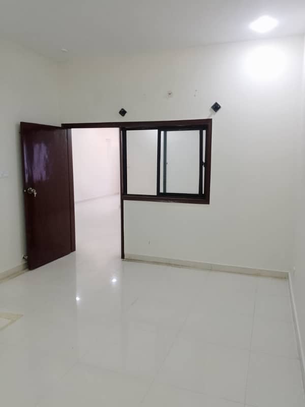 3 bed dd portion for rent like new portion 10