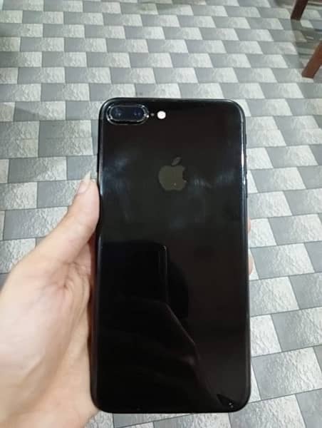 i phone 7 plus 128 gb PTA approved 2