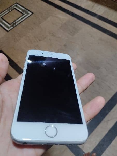 I phone 6.10/9 condition silver color 0