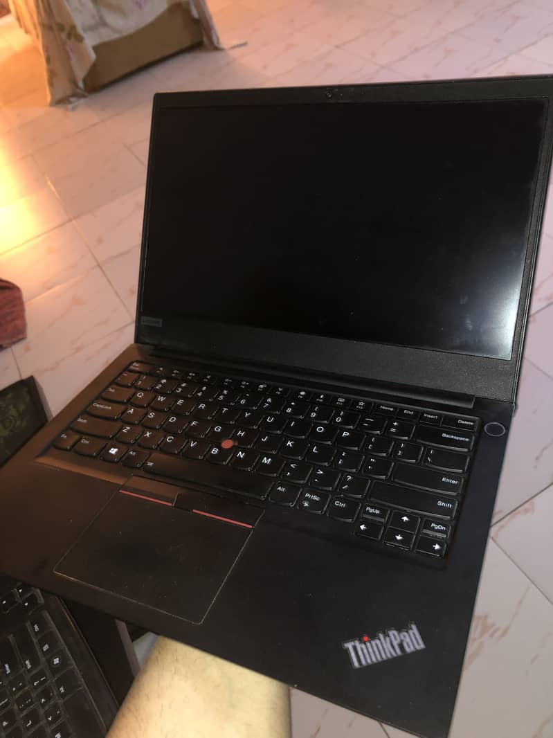 Lenovo E14 thinkpad i5 10th 1