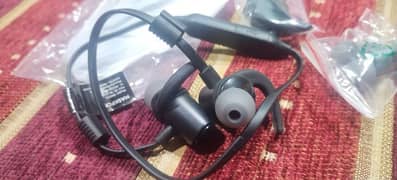 earphone