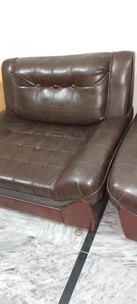 leather 5 seater sofa set with mirror centre table 7