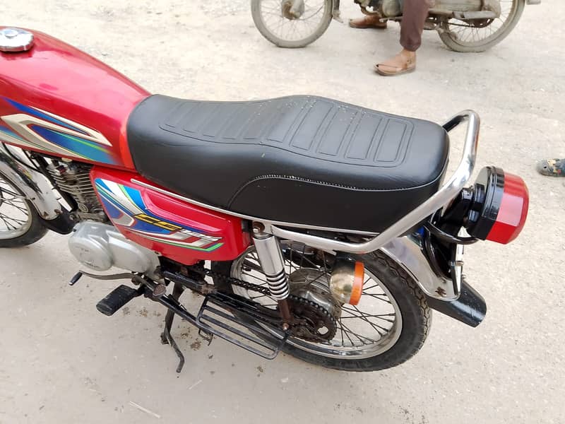 Honda CG 125 2022 14