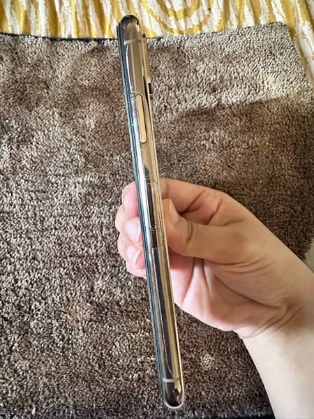 iPhone Xs  512 GB NON PTA 2