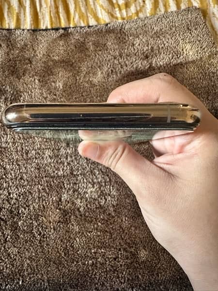 iPhone Xs  512 GB NON PTA 5