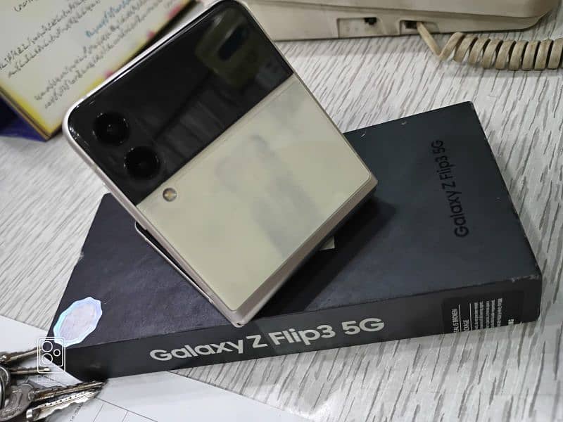 Samsung Galaxy Z Flip3.5G for sale 1