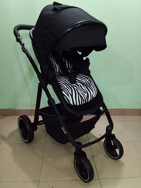 UK Imported Stroller + Bassinet Cot 0