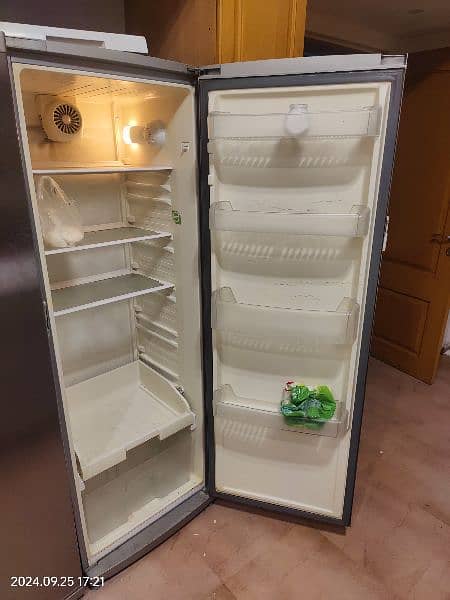 Fridge and Freezer double unit Perfect condition 1