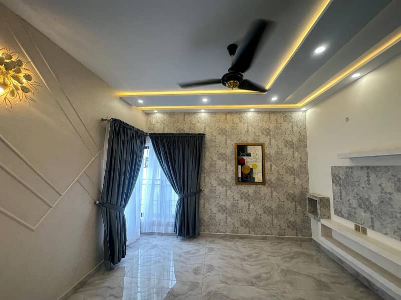 10 Marla Luxury House For Sale in Citi Housing 26