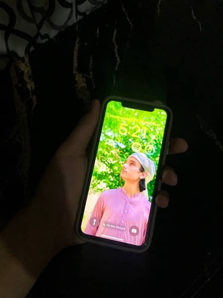 iPhone x factory unlocked Gud condition 64Gb 1