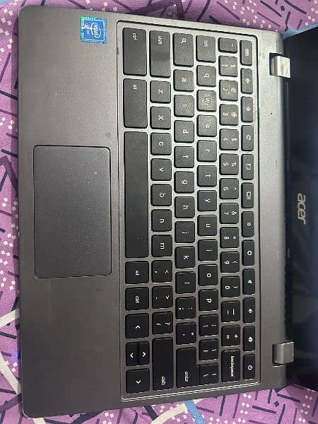 Acer laptop 4/128 3